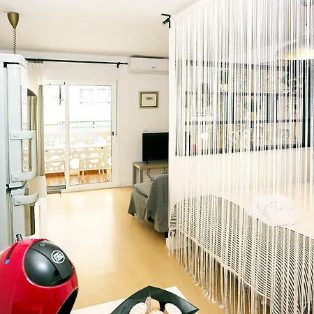 아파트 Monko Beautiful, Quiet & Nogalera Center *